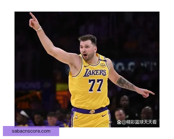 东契奇技犯撤销免禁赛 偷听战术引发热议 9连胜场均40分创历史新高